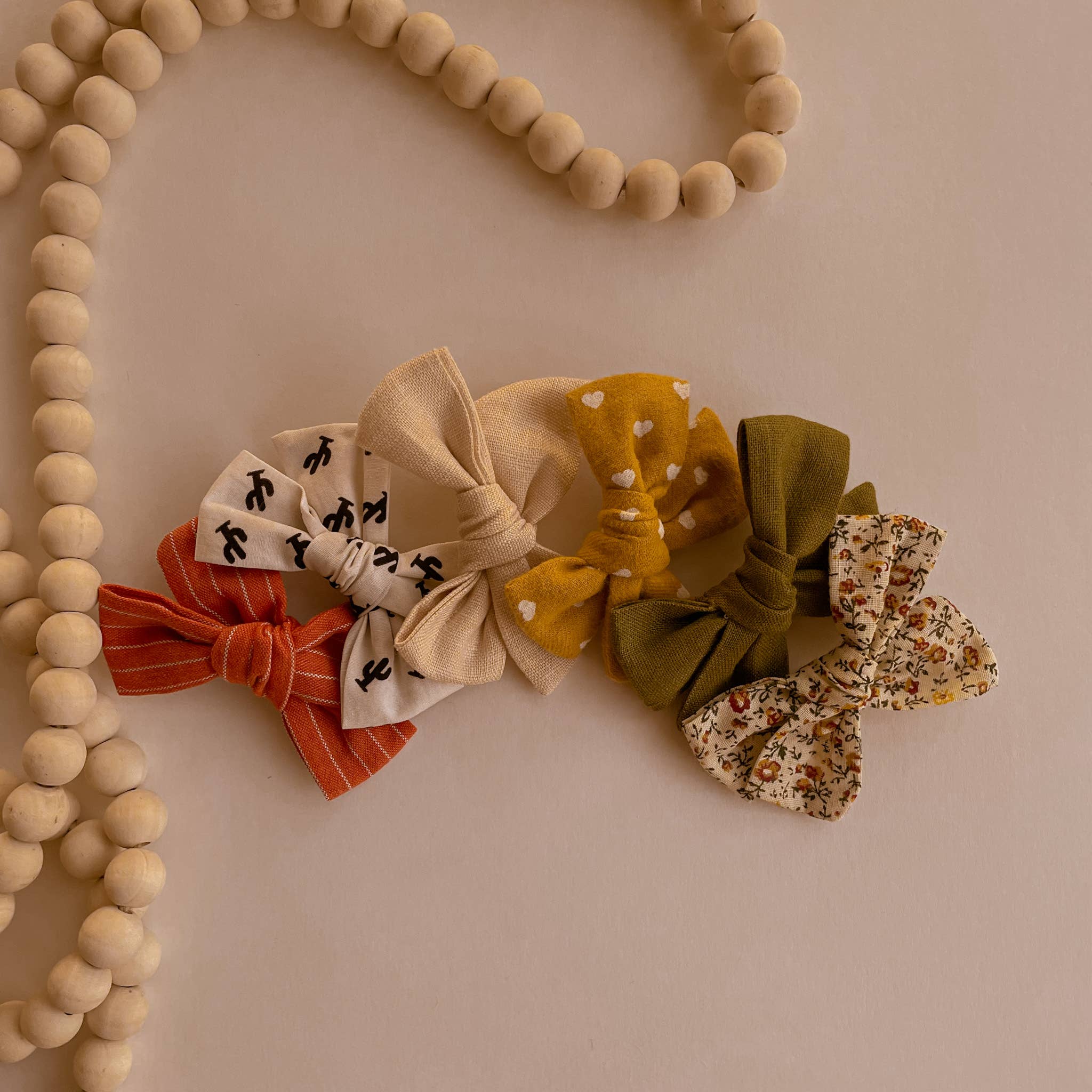 Moon + Mystics - Vendita all'ingrosso Fiocco per capelli - Bambini - 6 fiocchi per capelli fatti a mano per bambini nei colori del deserto dell'Arizona0