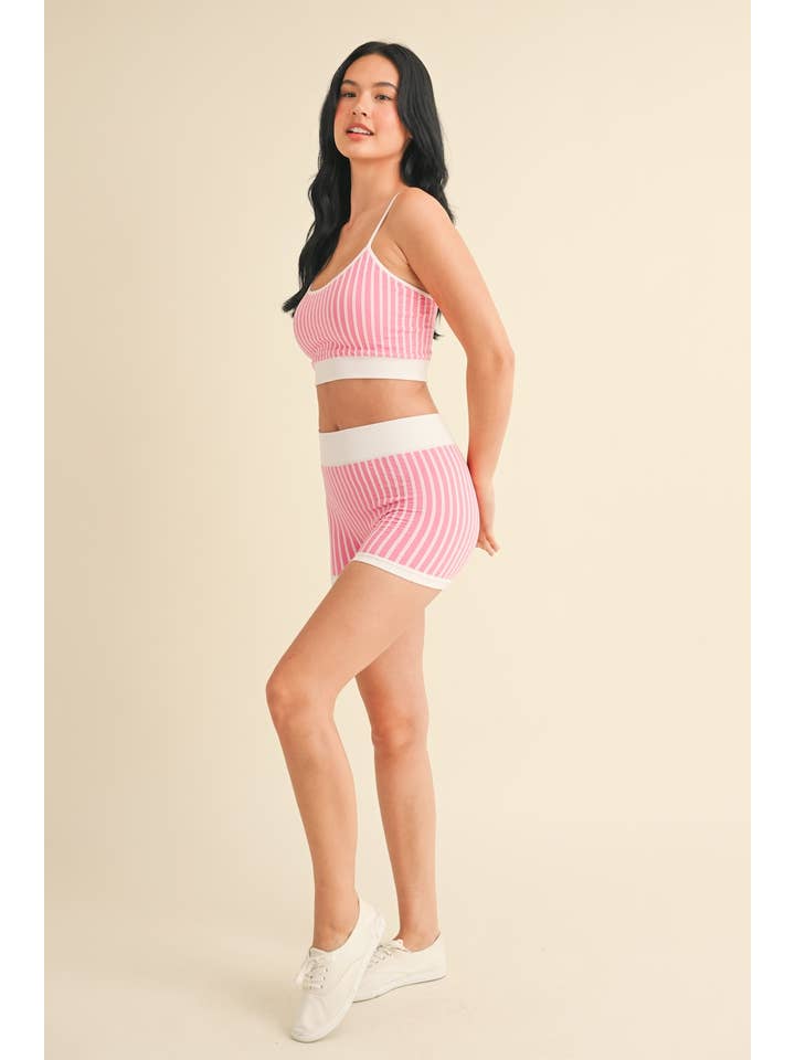 KIMBERLY C - Wholesale Sportkledingset - Dames - Gestreepte Cami Top en Shorts Set15