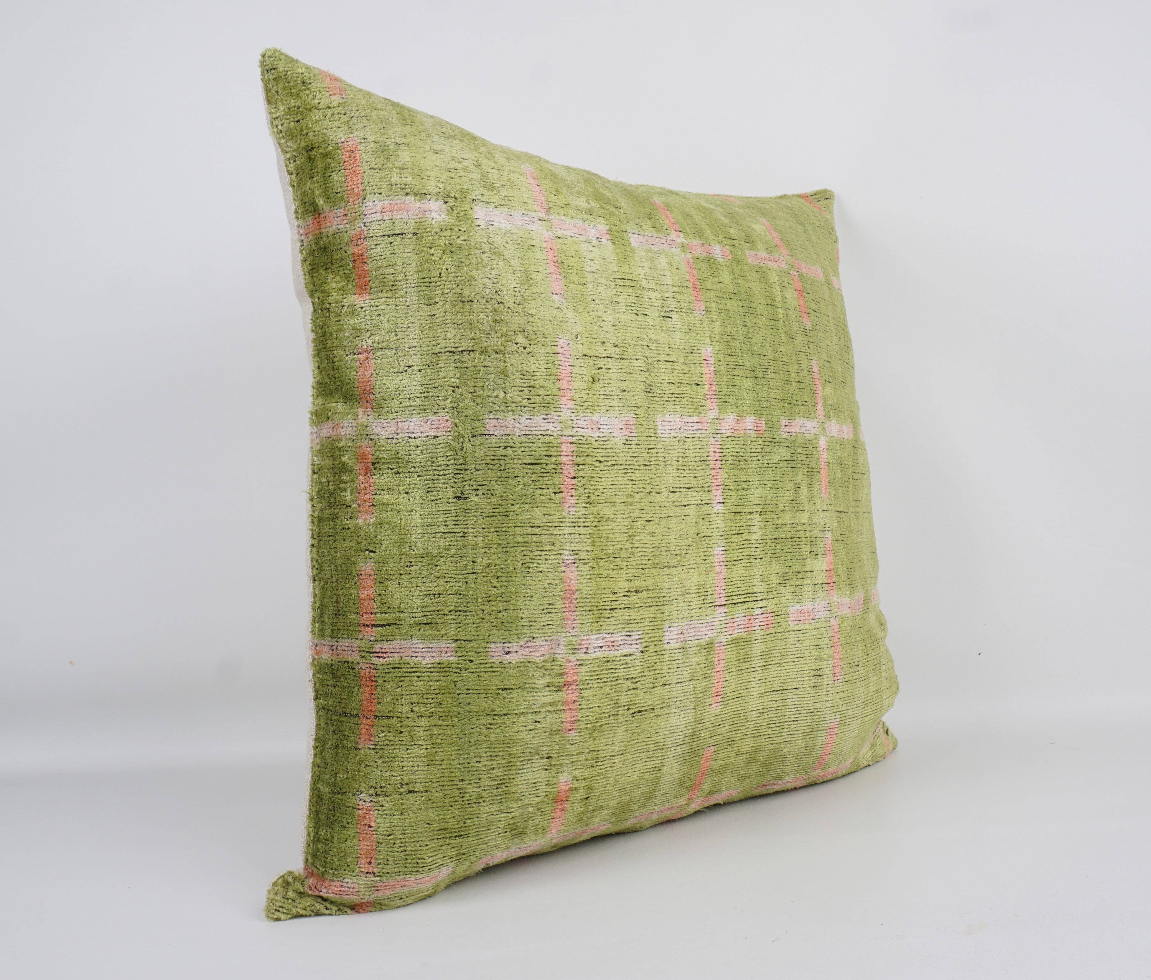 MD Home - Wholesale Throw Pillow Cover - GREEN/PINK- IKAT SILK/VELVET PILLOWCASE 20"x20"2