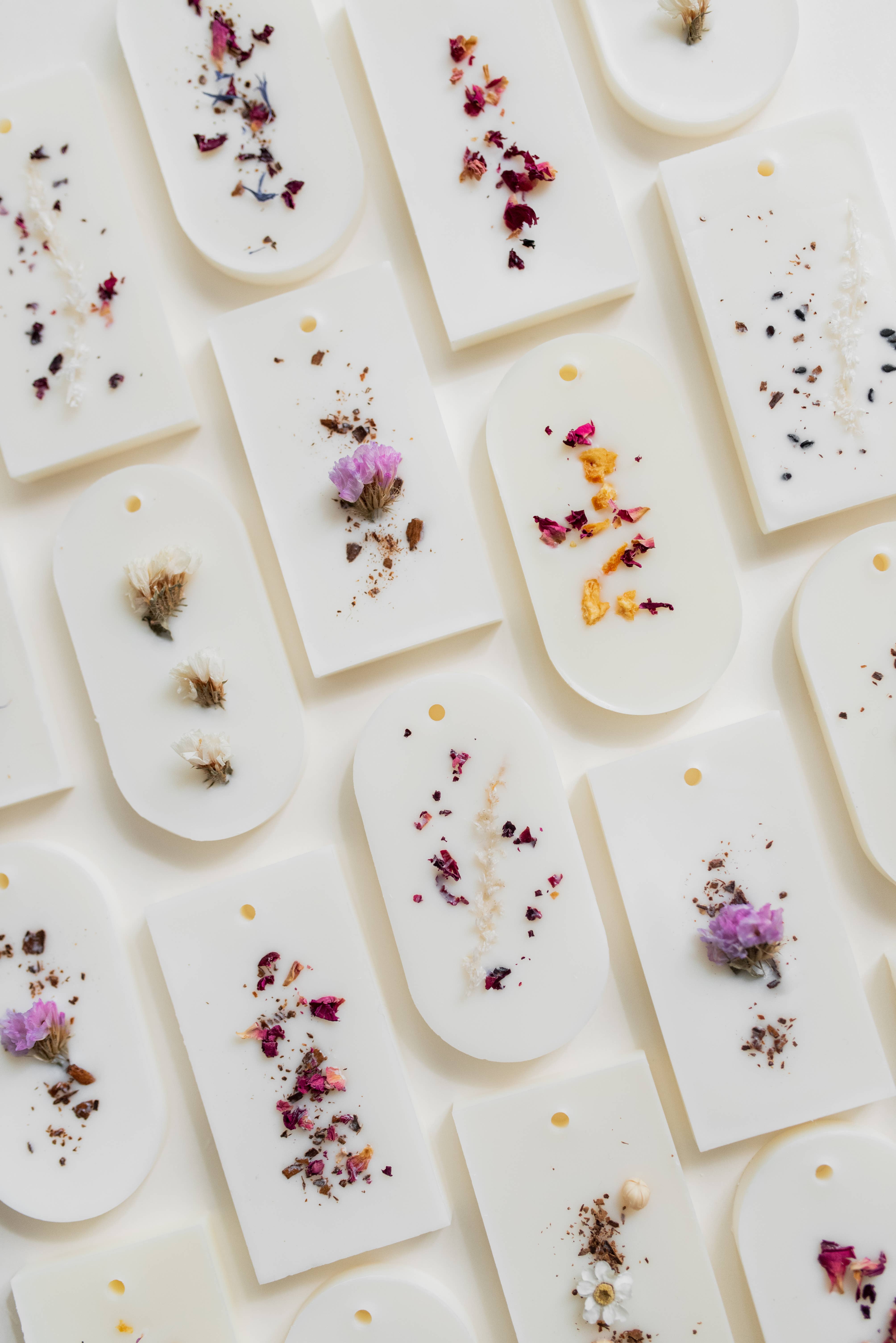 WILD CHILD Bougies & Co - Wholesale Wax Melt - LINGE FRAIS scented wax tablet2