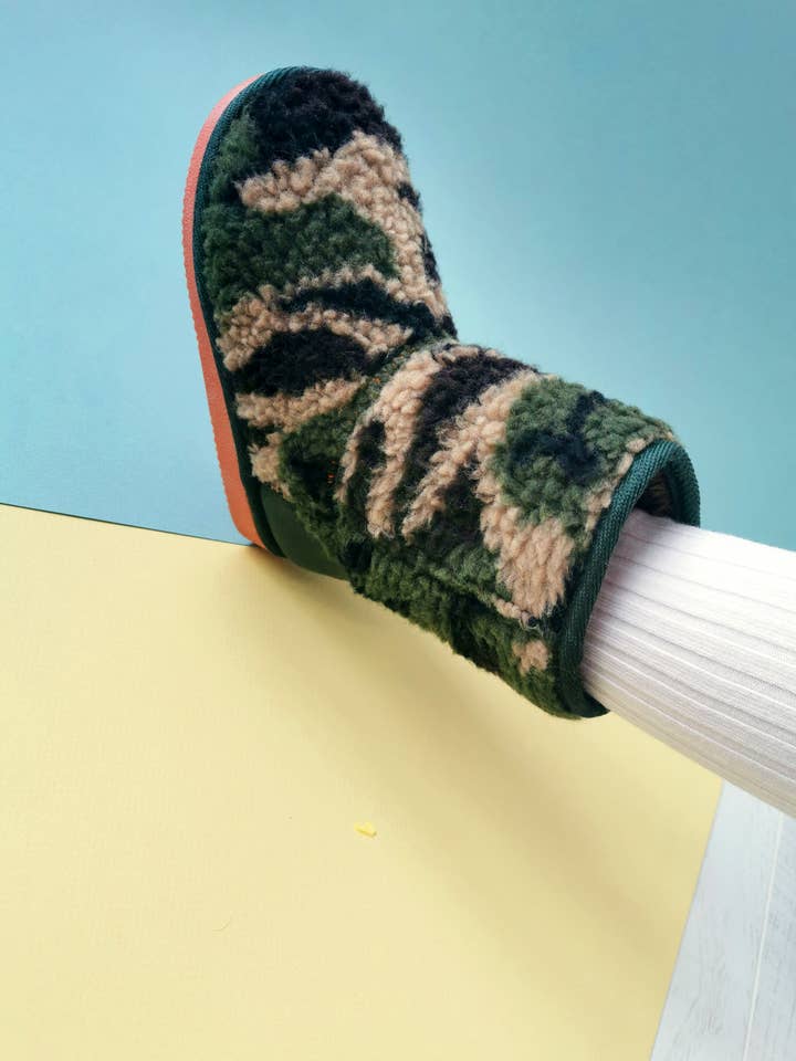 BOXBO - Wholesale Boots - Kids - Kids Winter Warm Boots - Eskimo Camouf1