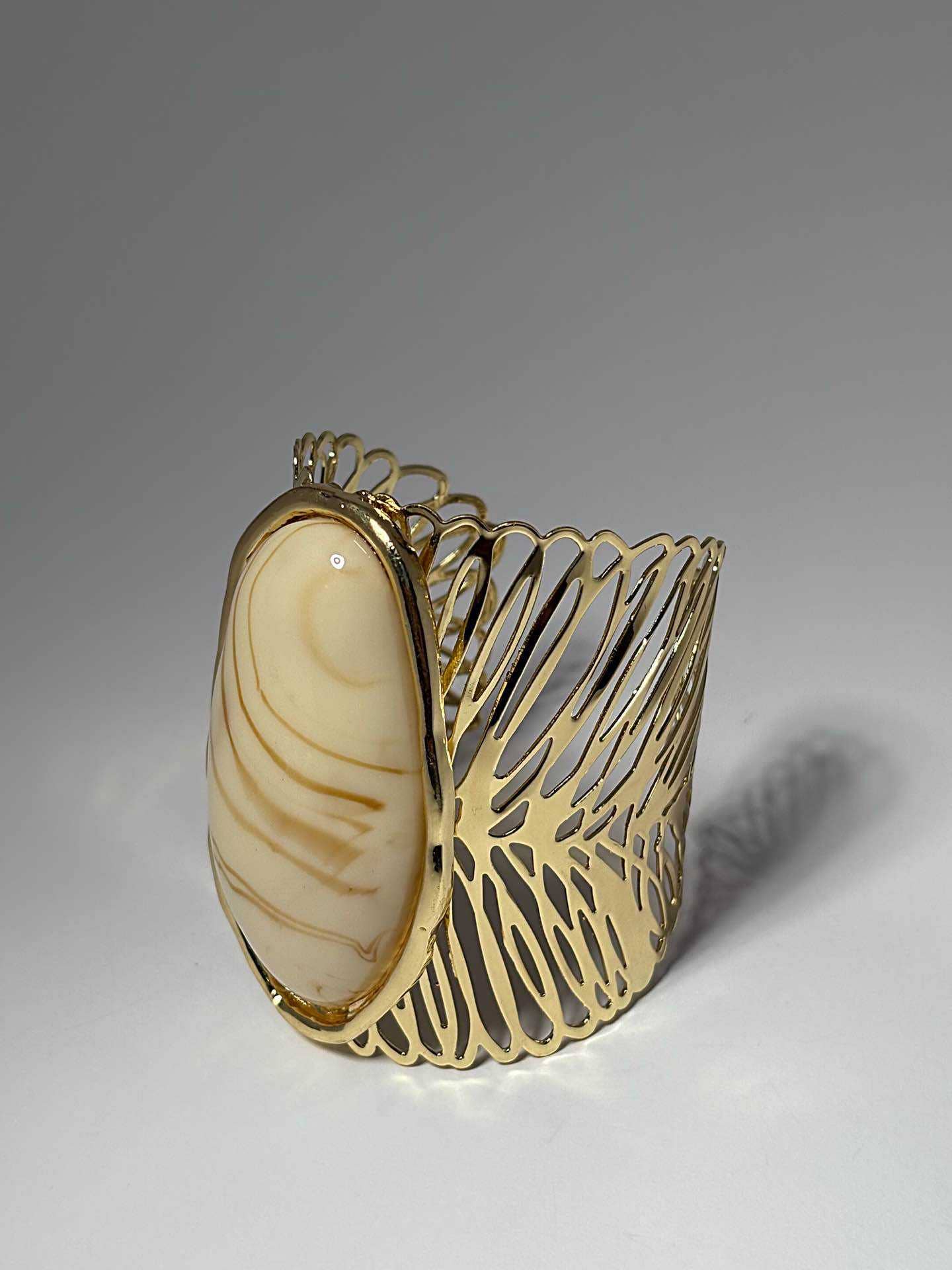 SWEET MAGIC MODA Y COMPLEMENTOS - Wholesale Cocktail/Statement Ring - STAINLESS STEEL BRACELET1