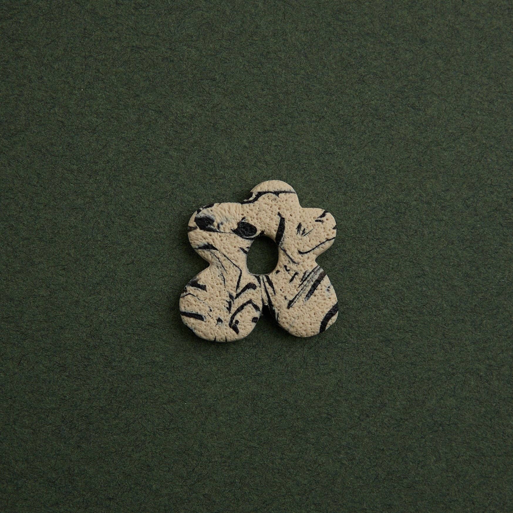 LYHO – Großhandel Hoops – Golnar-Anhänger | Handgefertigter Tonschmuck | LYHO7