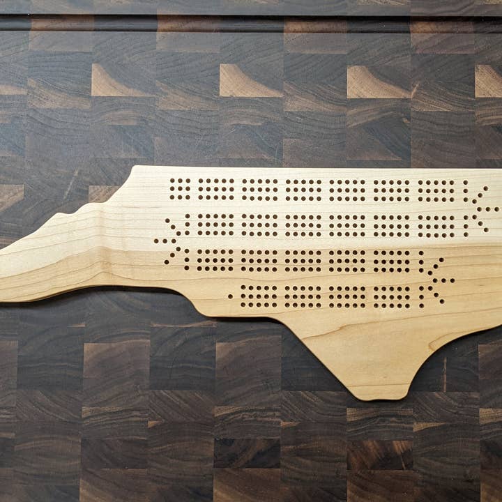 NC Cribbage Board van de staat North Carolina, inclusief haringen! voor wholesale door Arts and Craftsmanship