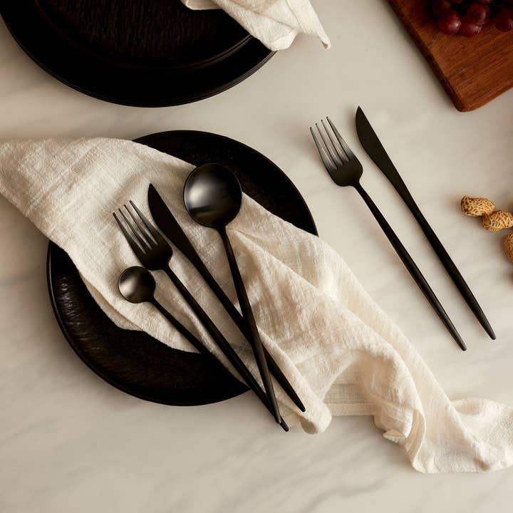 London Black Stainless Steel Cutlery Sets x16/24 pieces for wholesale by What a Host Home