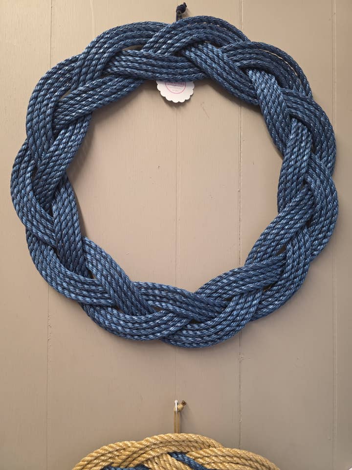 Four pass navy wreath for wholesale by Paige's Paracord and More