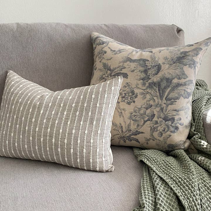 Textileish - Wholesale Throw Pillow Cover - Cream Lumbar Pillow Cover, Neutral Striped Pillow | Perin2