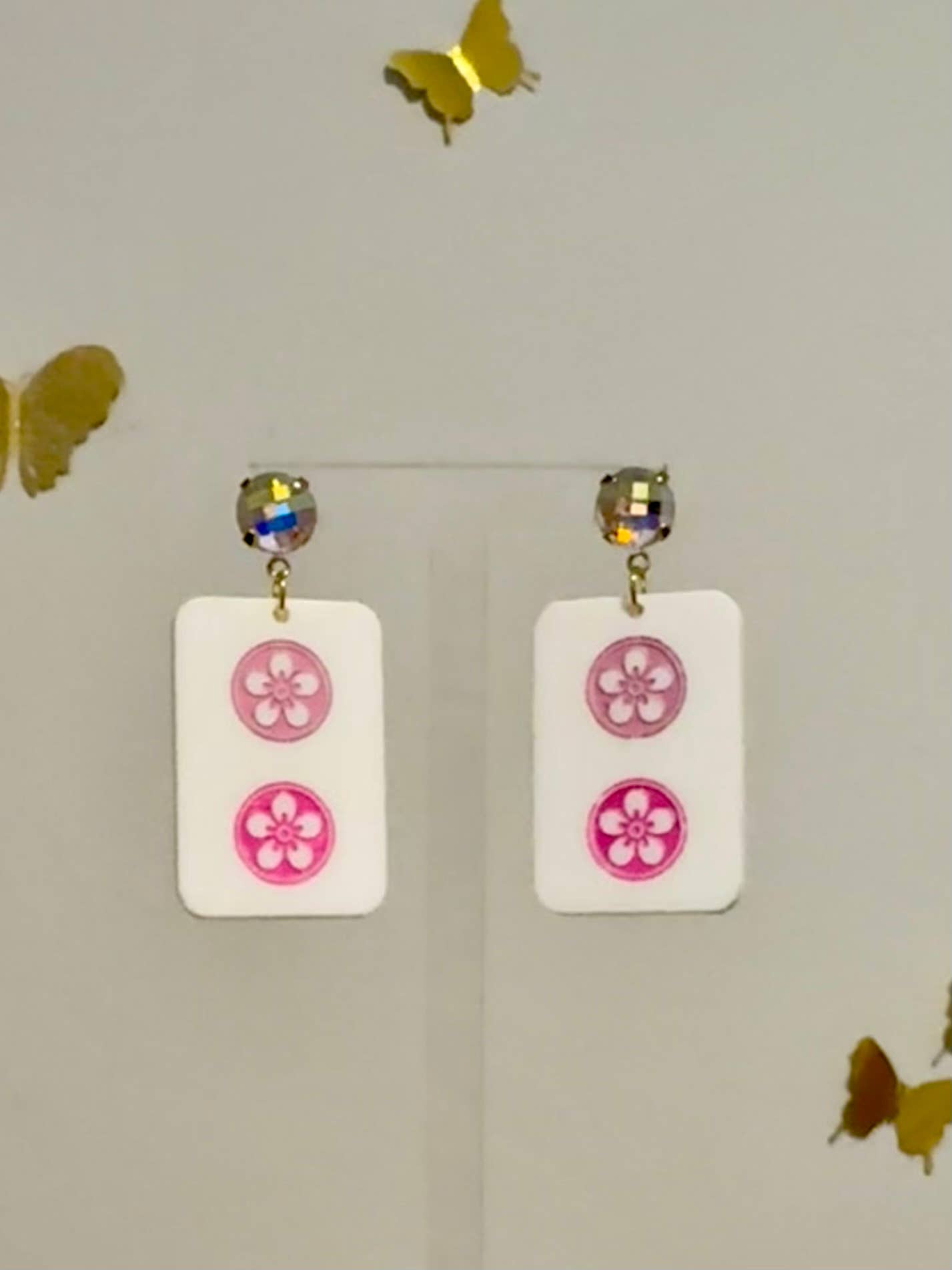 Louie Love - Wholesale Dangle Earrings - Acrylic Pink Mahjong Game Social Club Girls Earring2