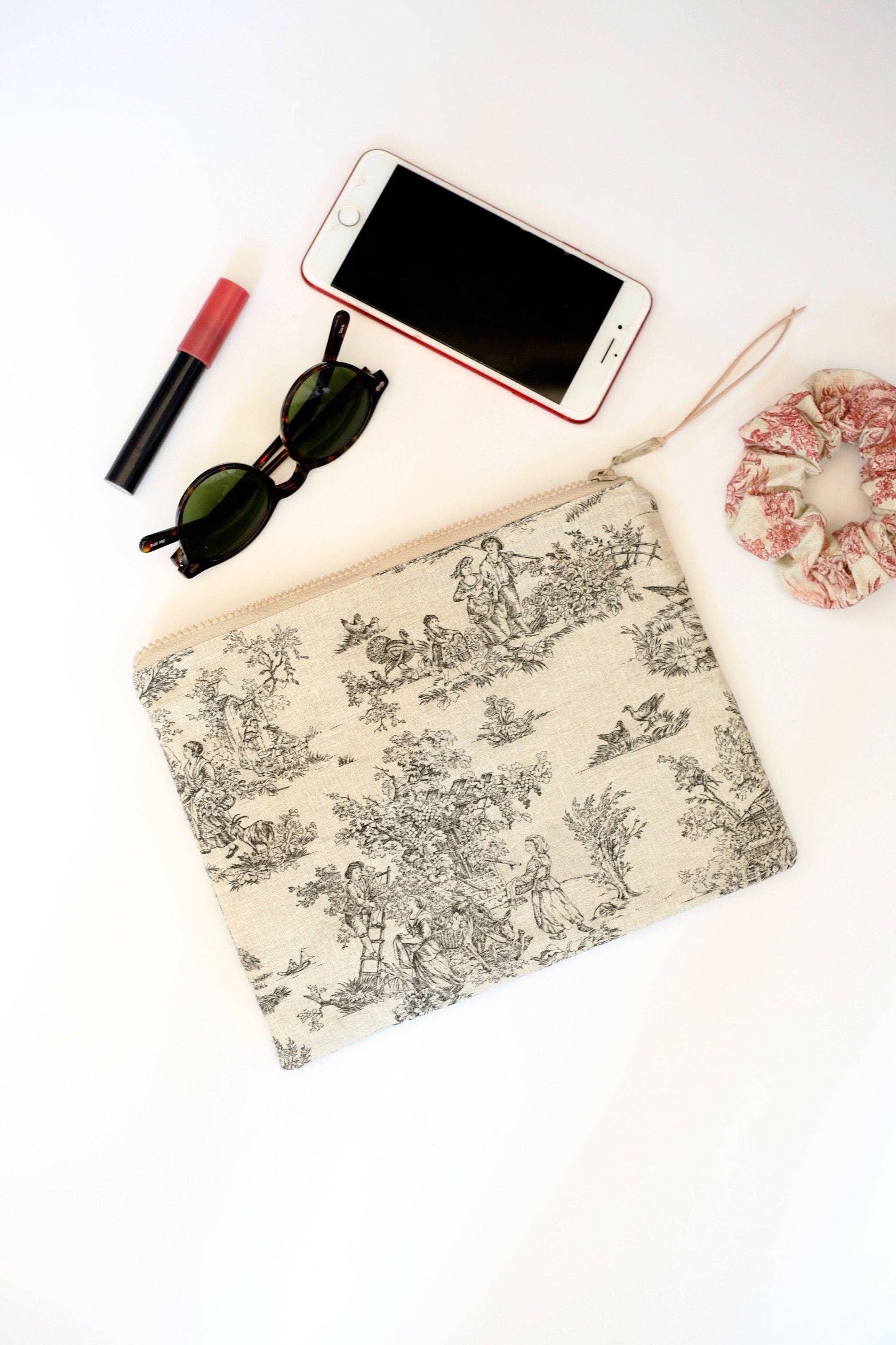 Homesite - Wholesale Pouch - Women's - Toile De Jouy Zipper Pouch, Three Colors and Two Sizes8