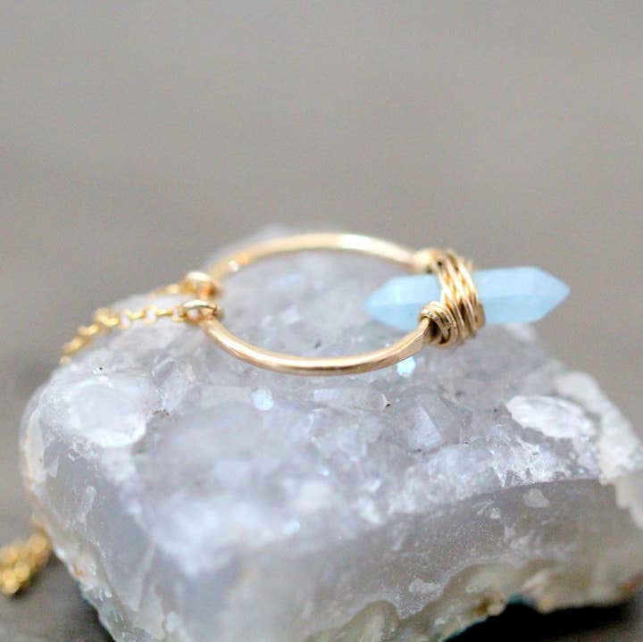 Saressa Designs - Wholesale Pendant/Charm Necklace - Crest Necklace - Aquamarine