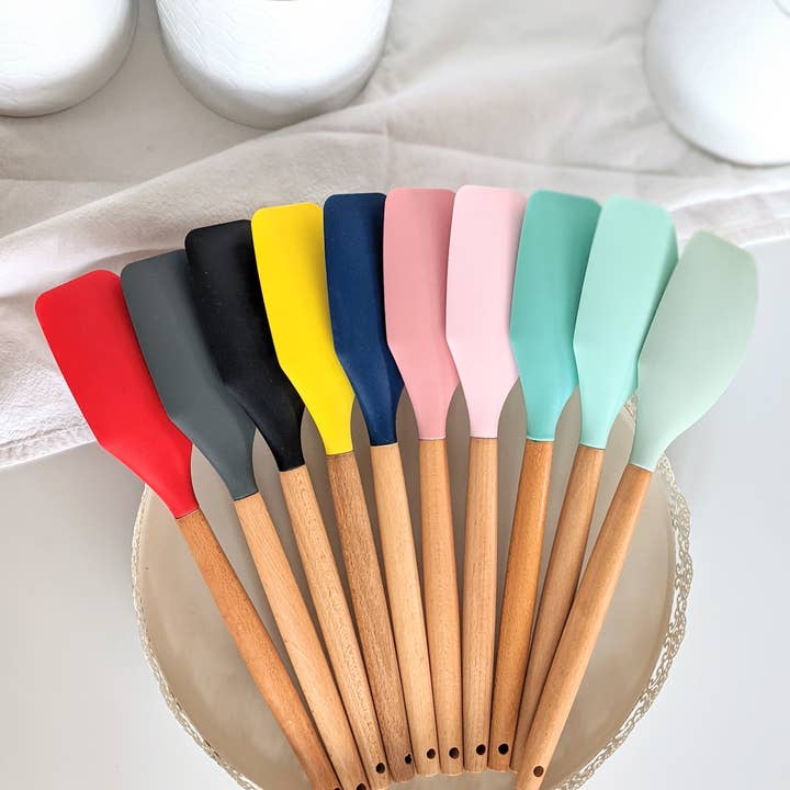 AFewSpareMoments - Wholesale Spatula/turner - Spatulas, Engraved kitchen utensils, Wood, Silicone,