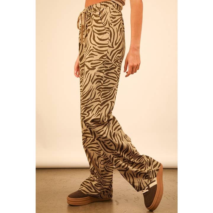 Paperdoll - Wholesale Pants - Women's - Animal Print Linen Wide Leg Pants1