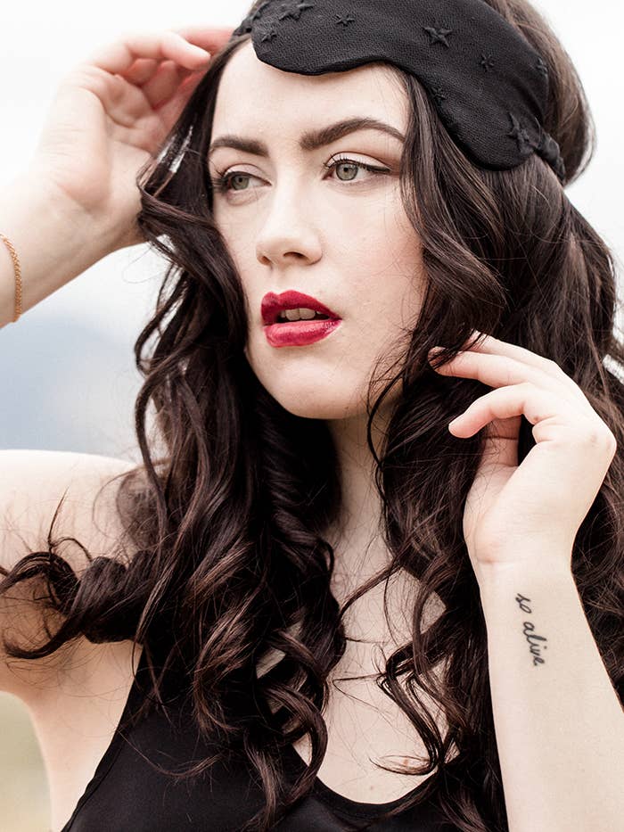 Jet søvnmaske for engroshandel hos Evgenia