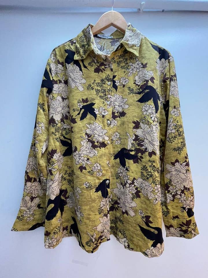 21935 chemises imprimée avec taille pour la vente par LORIANE