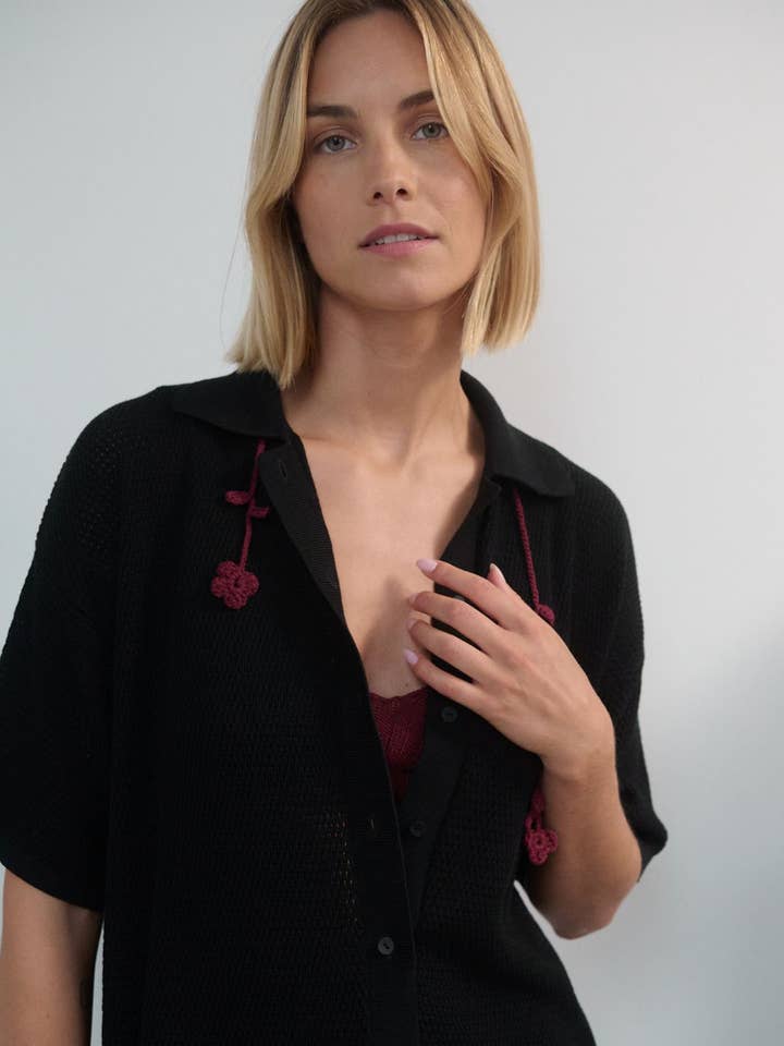 Sutemos: Black Cotton Shirt for wholesale on Faire