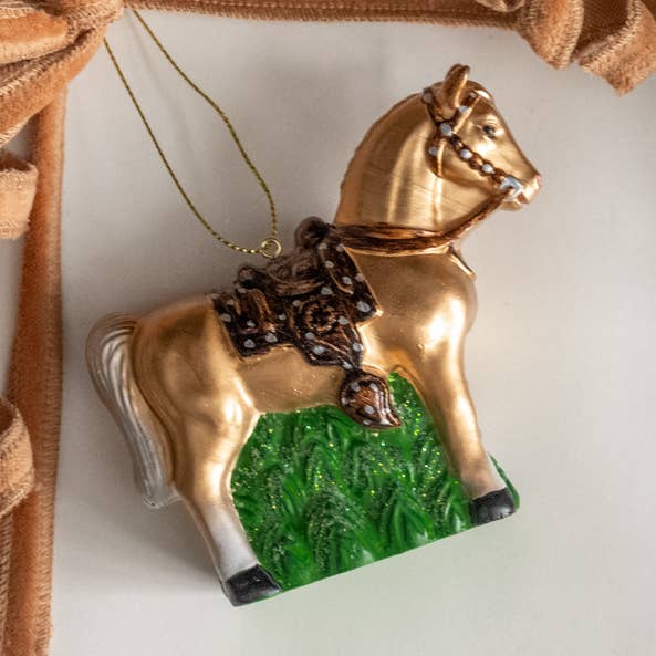 ORNAMENTO DE CABALLO CON SILLA DE MONTAR para venta al por mayor de Ragon House