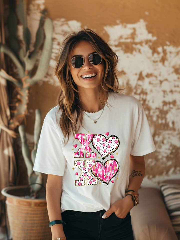 Queen Fashion - Wholesale Blouse - Women's - xoxo hearts graphic tee t-shirts
