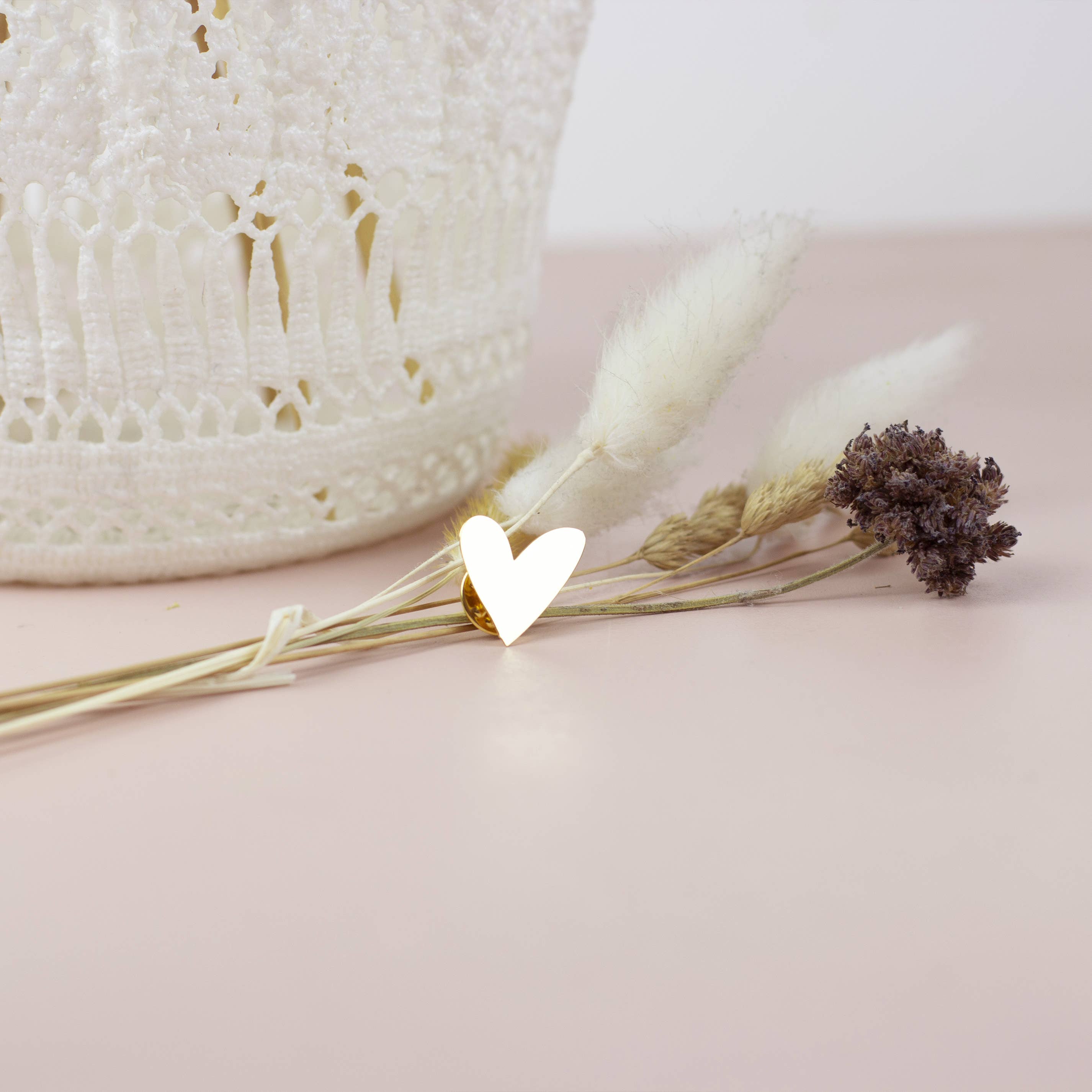 MY LOVELY THING – wholesale Nål och knapp för kavajslag – Pin hjärta4