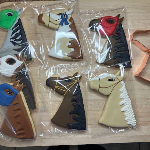 The Gift Horses - Wholesale Cookie Cutter - Set of 4 Copper Plated Horse Head Cookie Cutters - Individually Gift Boxed4