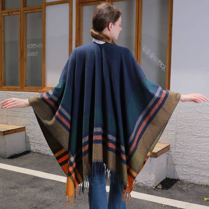 Rosa Clothing - Wholesale Wrap - Women's - Asymmetric Plaid Tassel Thermal Shawl Ruana8