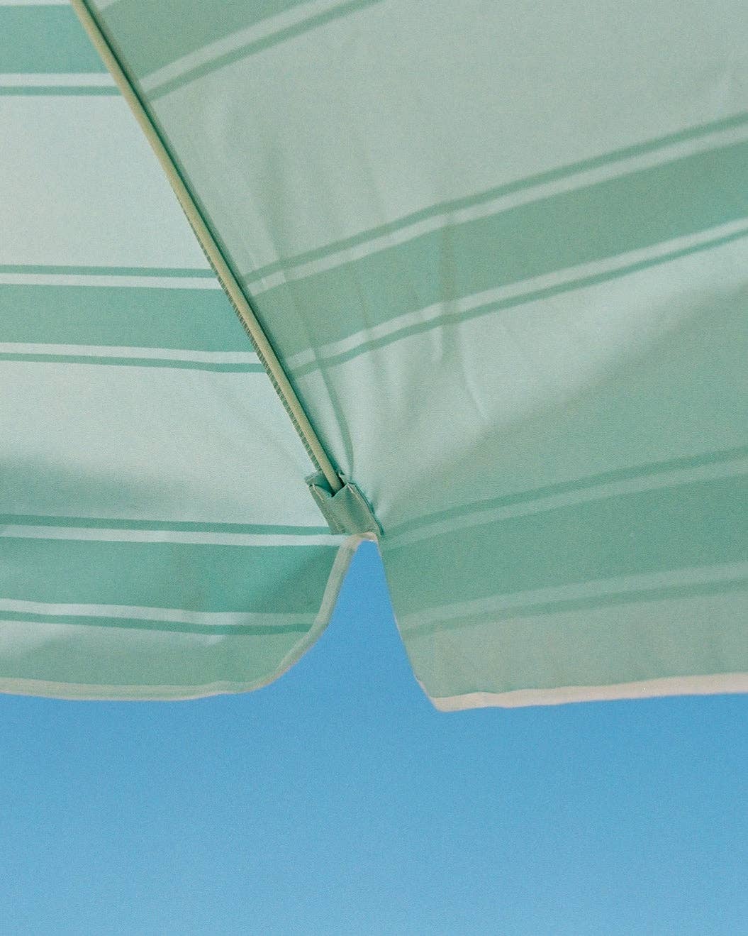 Overexposed – wholesale Strandparasoll – Bronte Stripe Paraply4