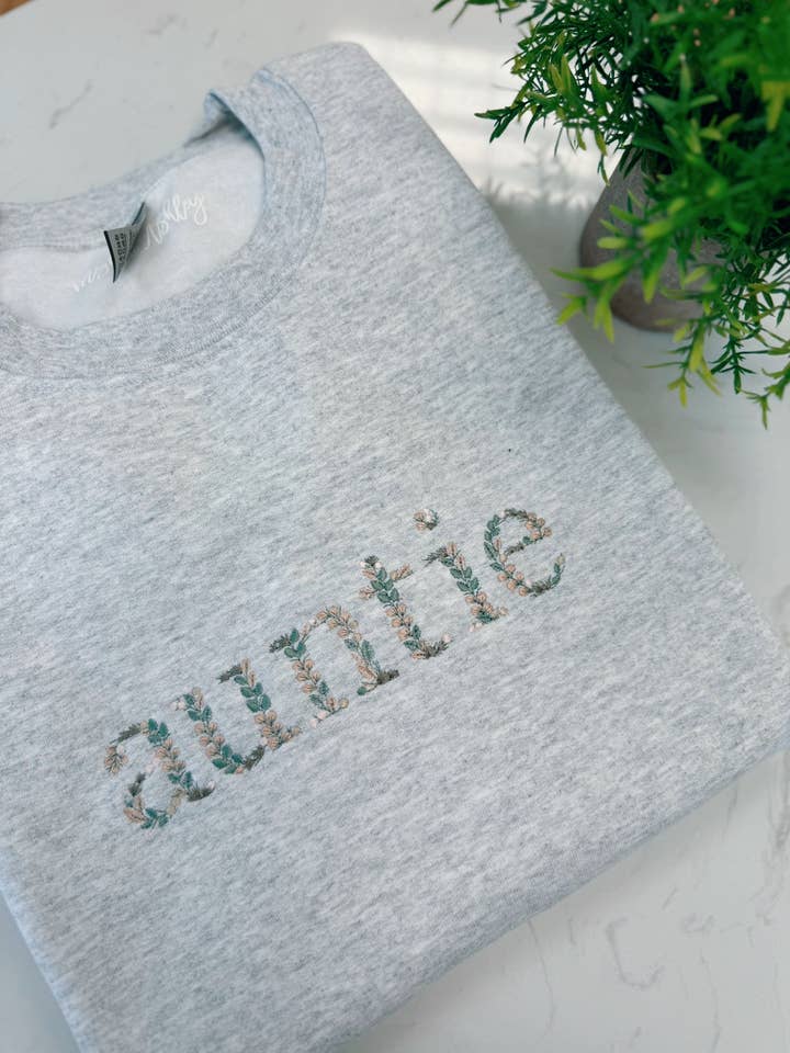 sweatshirt bordado botânico da tia por atacado de Meghan Ashley Designs Inc.