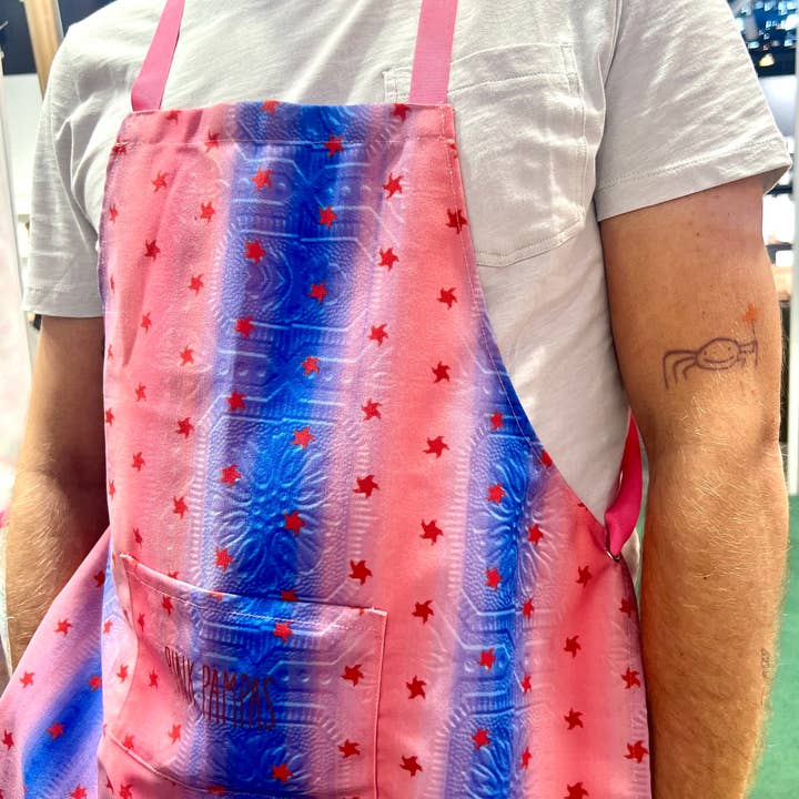 PINK PAMPAS - Venta al por mayor Delantales - DELANTAL DE COCINA CON ESTAMPADO AZUL «POLVO DE ESTRELLAS»