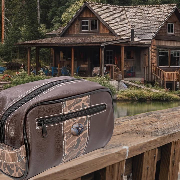 Zep-Pro - Wholesale Toiletry Bag - Men's - Mallard Brown Pebble Old School Camo Men's Toiletry Dopp Bag.7