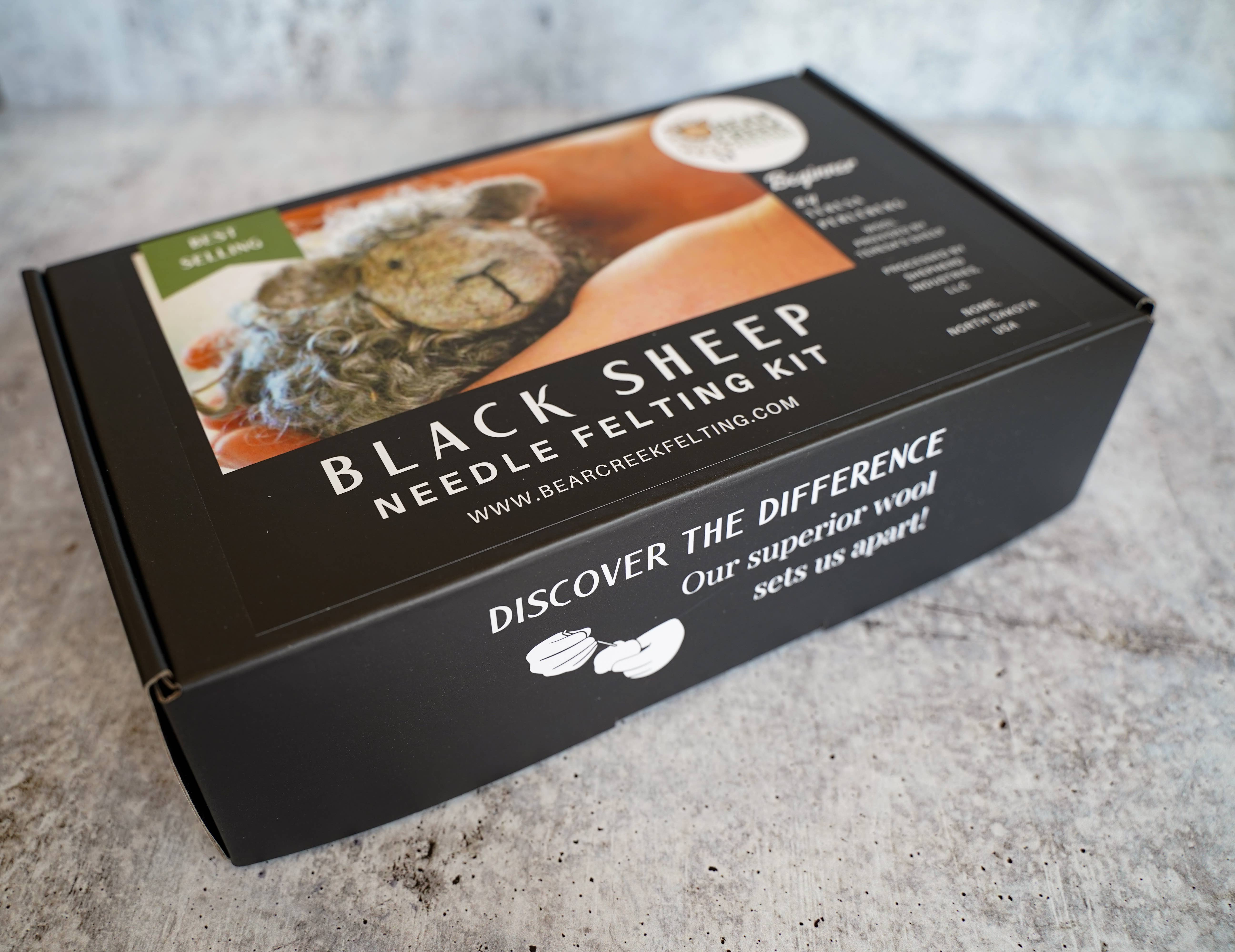 Bear Creek Felting - Wholesale Craft Sewing Kit - Black Sheep Needle Felting Kit9