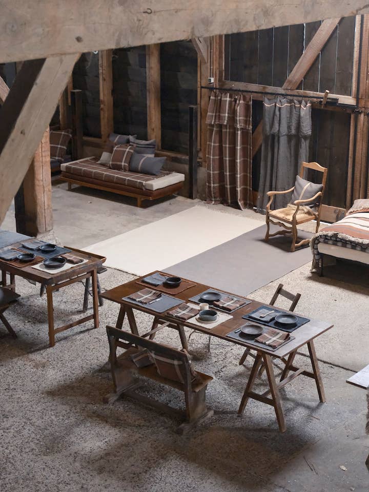 Tappeto da Costruzione Naturale/Carbone 270x300cm per la vendita all'ingrosso da parte di Libeco Home