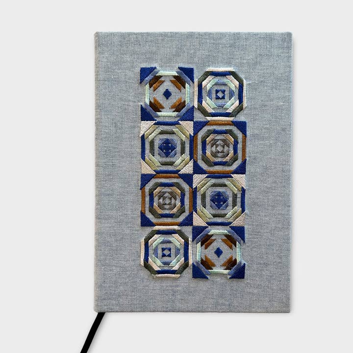 Diario con copertina rigida ricamata con trapunta a forma di ananas per la vendita all'ingrosso da parte di Built Quilt