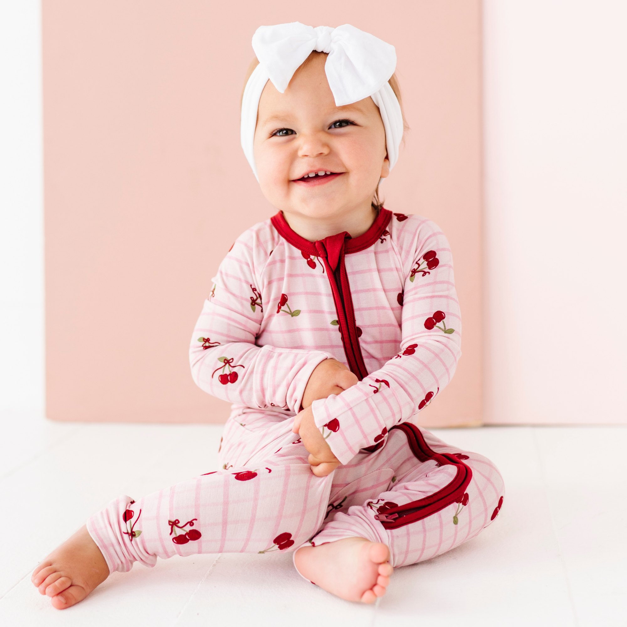 Kiki + Lulu - Wholesale Jumpsuit - Baby - Cherry Sweet Convertible Footies0