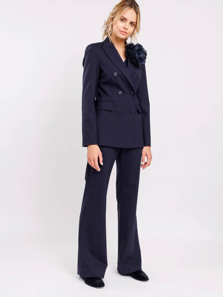Marineblå dobbeltradet jakkesæt for engroshandel hos EUTHEA’