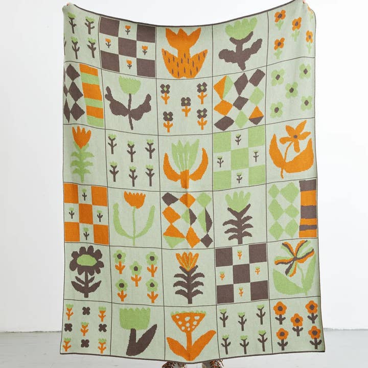 Biquette - Wholesale Throw Blanket - Toni Darling Frank Blanket