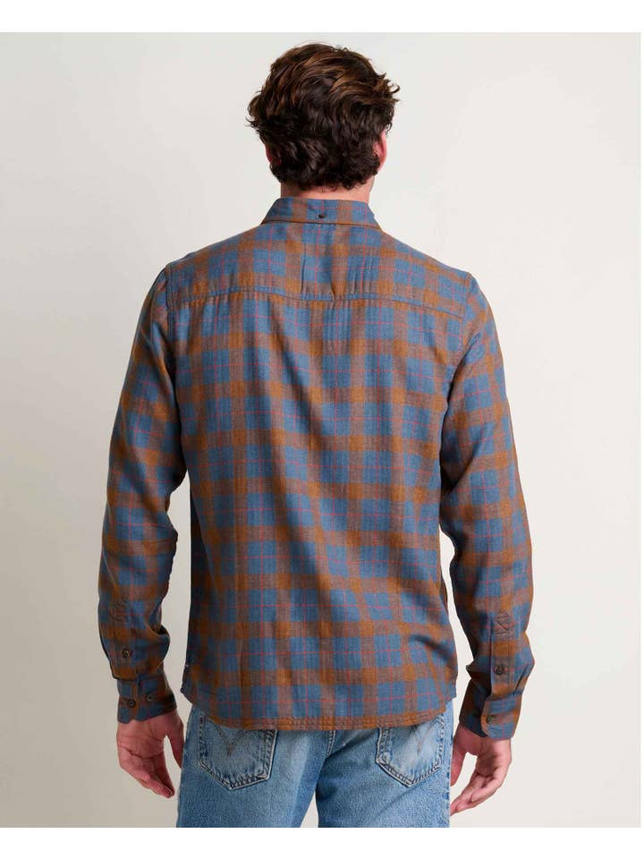 Toad&Co - Wholesale Button Down Shirt - Men's - Airsmyth Long Sleeve Shirt F25
26