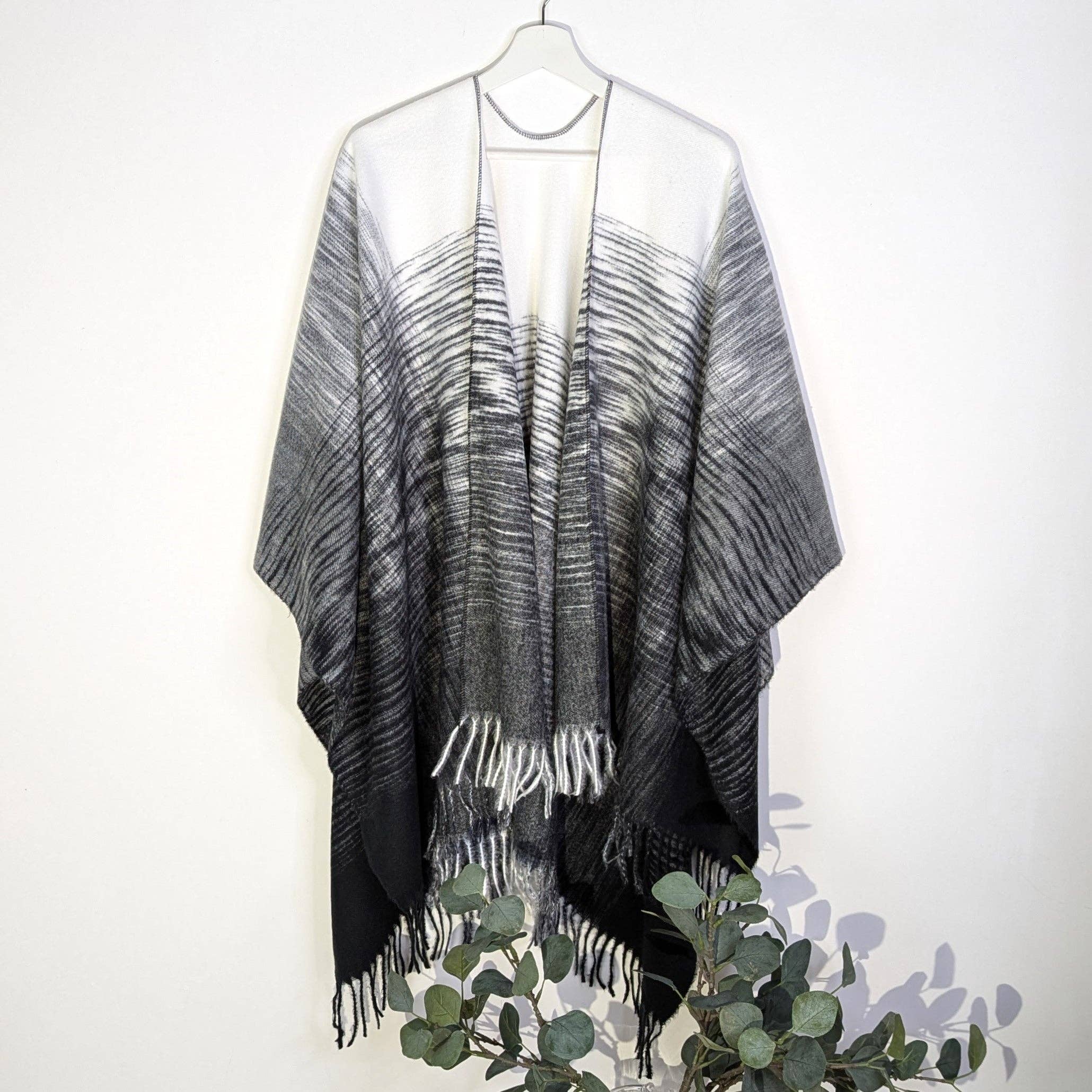 Tempest Designs – wholesale Poncho – Women's – Super soft brushed ombre effect poncho with tassels1