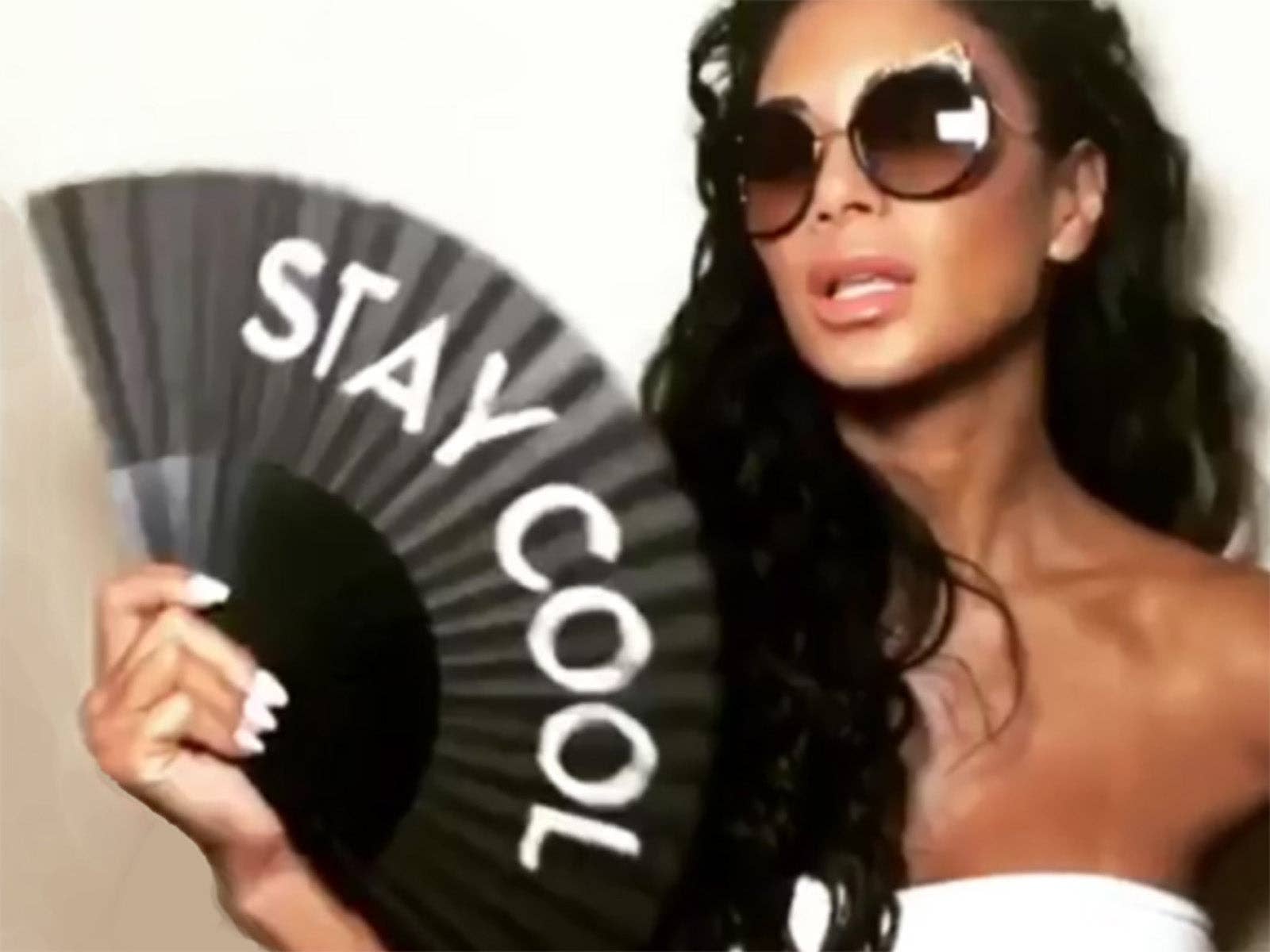 Khu Khu - Vendita all'ingrosso Ventaglio pieghevole portatile - Ventaglio a mano Stay Cool1