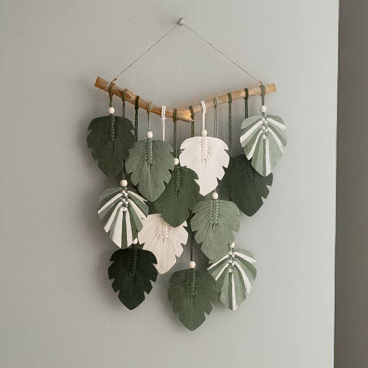 Macrame Green Leaves Wall Decor L49 for wholesale by BeanDaikon