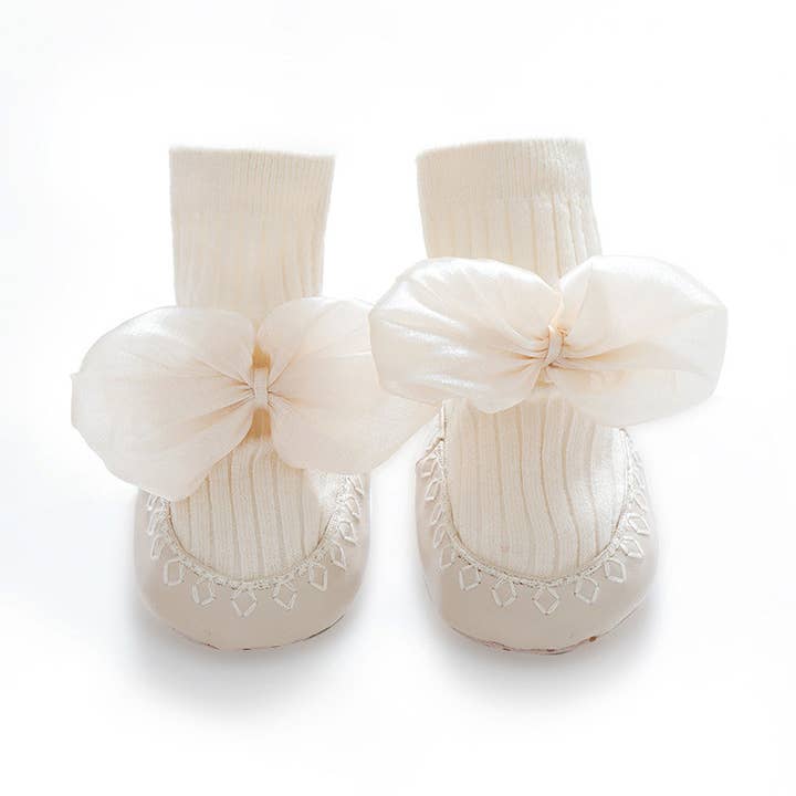 Annie & Charles® Ruban Baby Shoes for wholesale by Annie & Charles