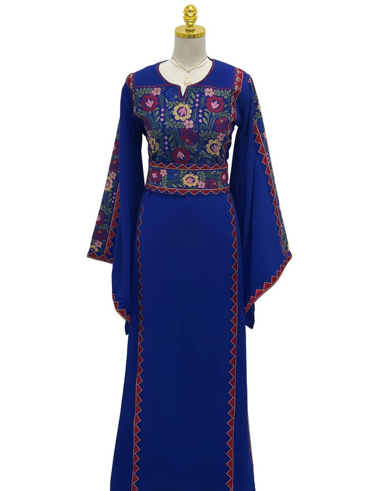 Riyahin Broderad Thobe för wholesale av Palestinian Elegance