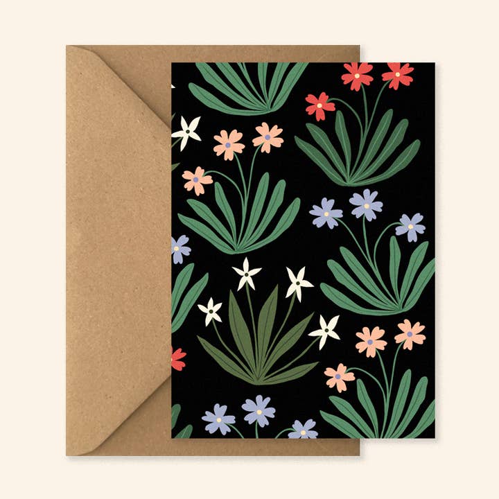 Carte de vœux noire "Flower Meadow" pour la vente par Kiran Ravilious