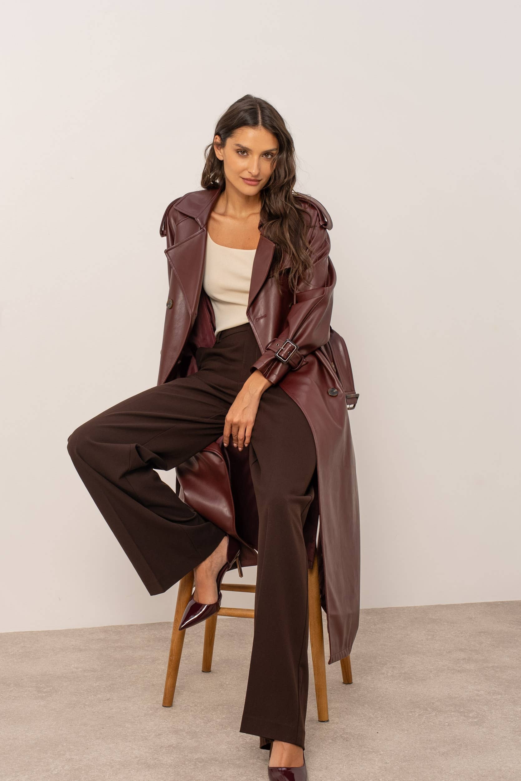 Attentif Paris - Wholesale Trench Coat - Women's - Long vegan leather trench coat29