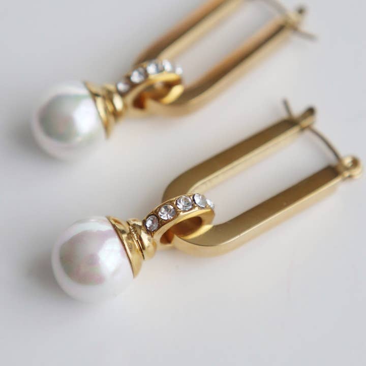 JESSA Jewelry - Wholesale Hoop Earrings - Liliana Hoops | Pearl Drop Hoops