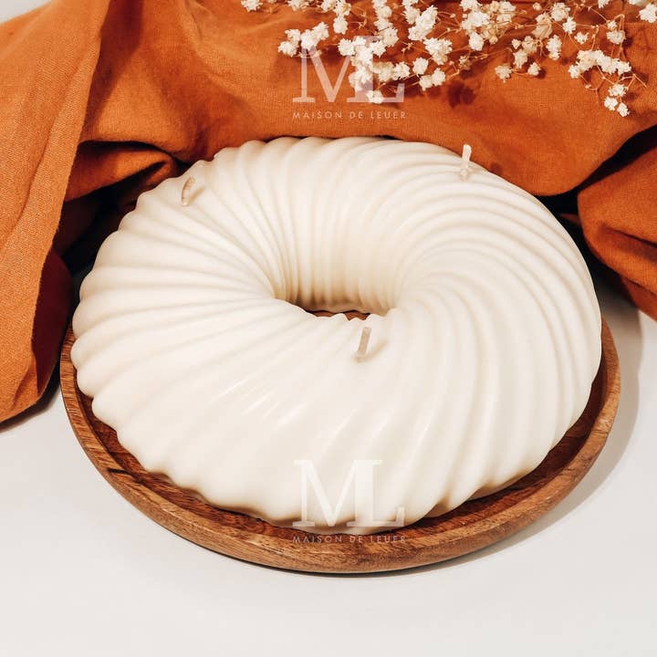 Natasha | Geometric Wave Wreath | Eco Soy Wave Candles for wholesale by Maison De Lueur