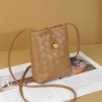 Pretty Persuasions - Wholesale Crossbody Bag - Women's - P25022 Small Woven Crossbody Bag3