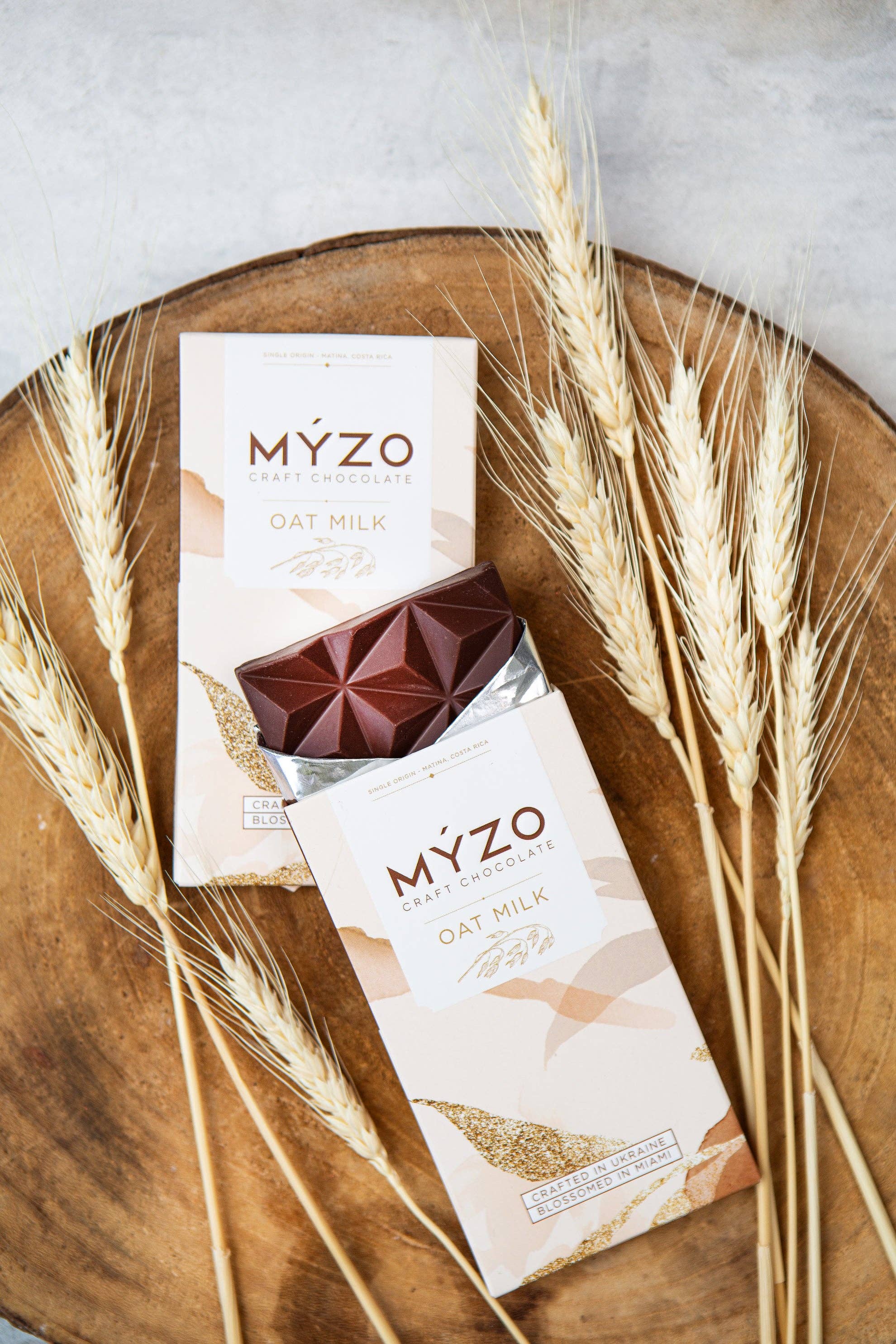 Myzo Chocolate - Vente Barre chocolatée - Chocolat au Lait d'Avoine MYZO | Barre Végétalienne à 48% avec Cacao d'Origine Unique2