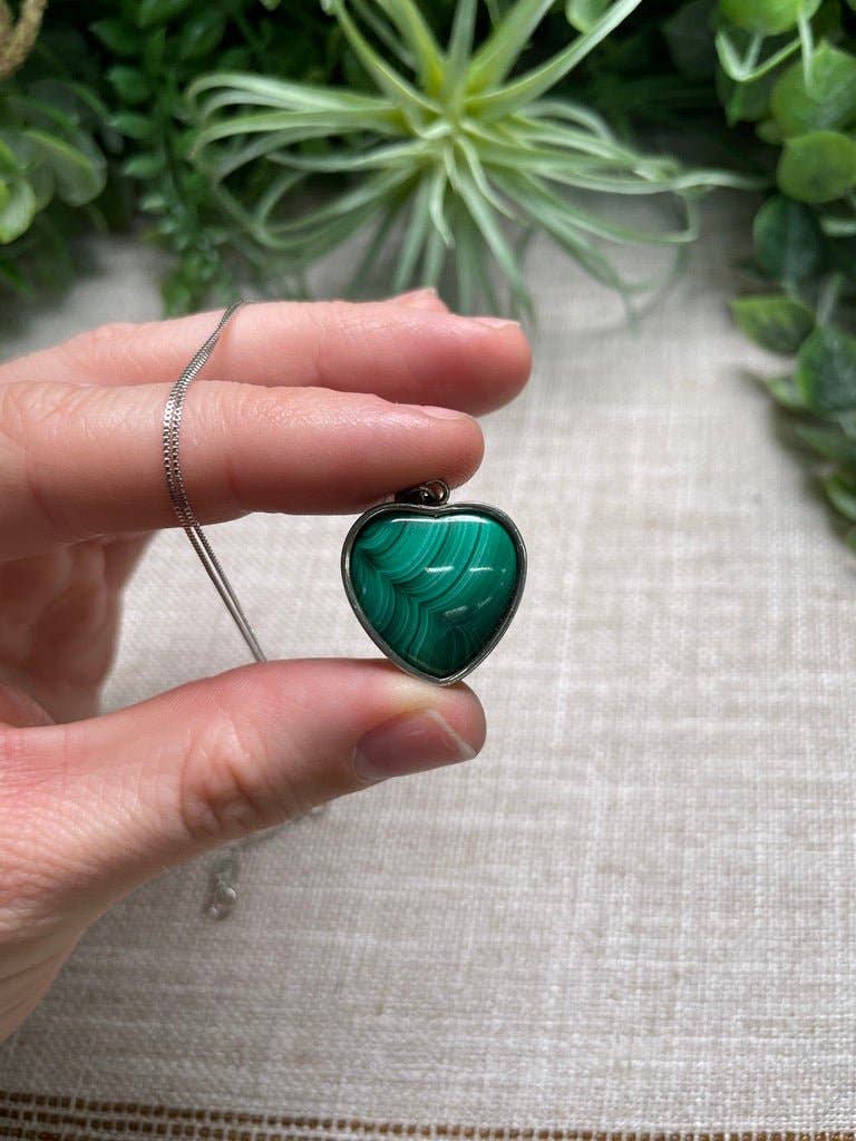 Copper Ashes - Wholesale Pendant/Charm Necklace - Sterling Silver Malachite Heart Necklace2