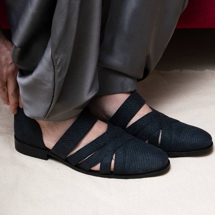 Miraan pour la vente par Coral Haze