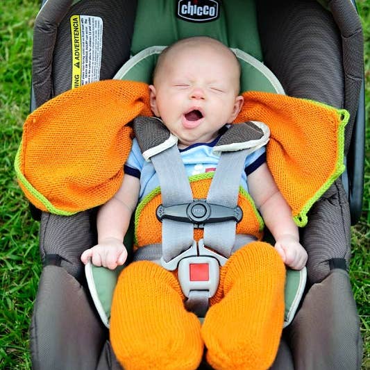 NNK Press - Wholesale Knitting/Crochet Supplies - Snugglebug Cozy Knitting Pattern1