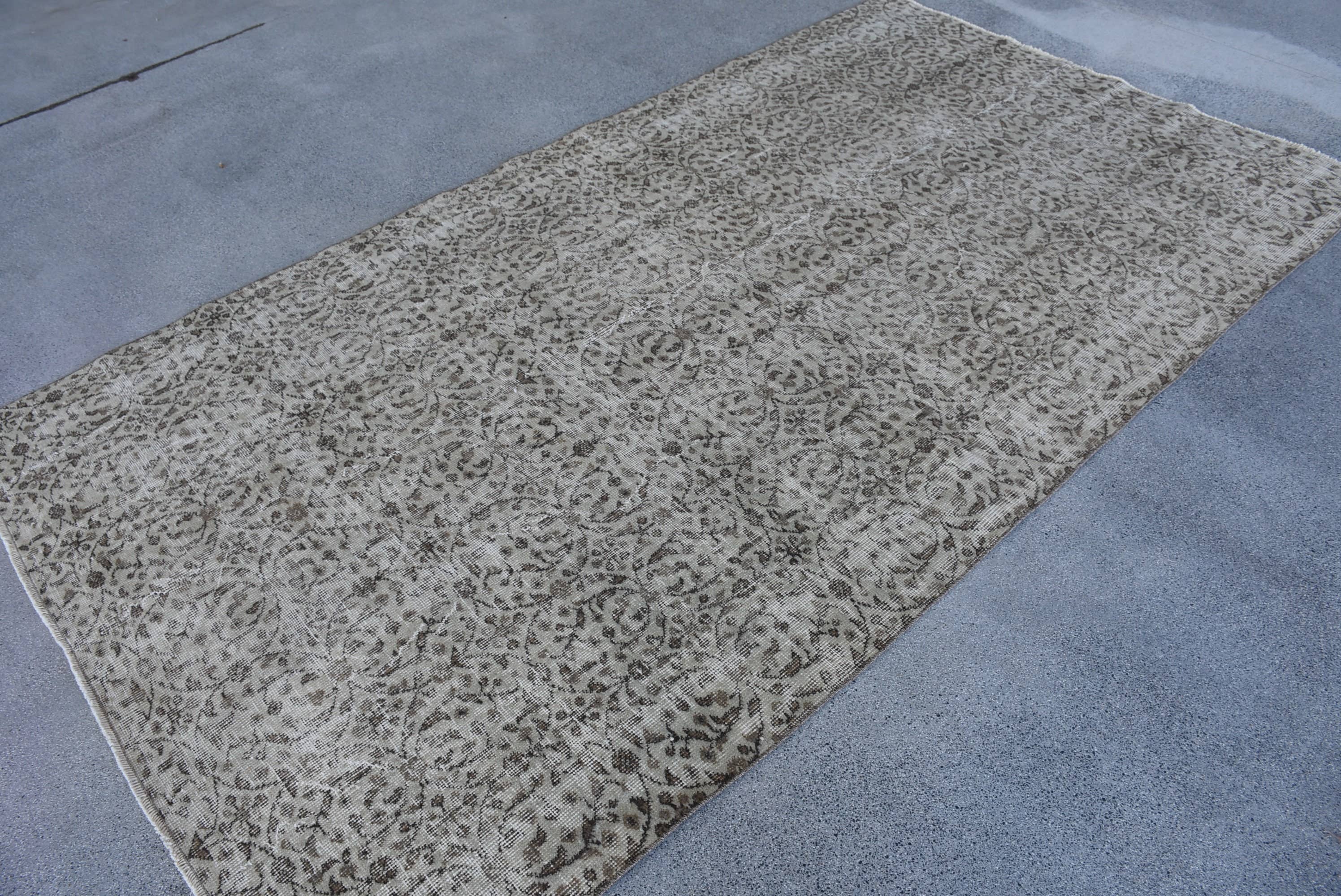 Anatolia Loom - Wholesale Runner Rug - Vintage Wool Rug with Geometric Floral Design1